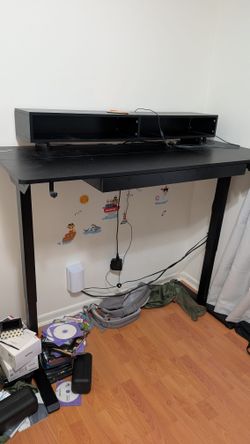 Standing desk