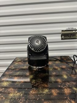 Vornado Flippi Personal Oscillating Desk Fan Black