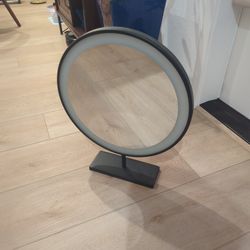 Vanity Mirror With LED light