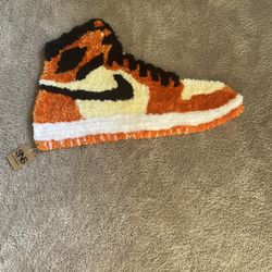Jordan 1 Retro (Reversed Shattered Backboard)