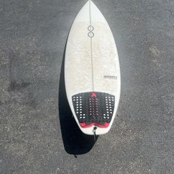 5’4” Infinity Surfboard 
