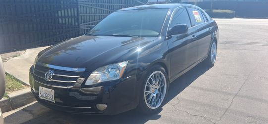 2005 Toyota Avalon