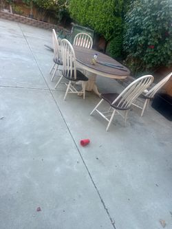Dinner table 200$