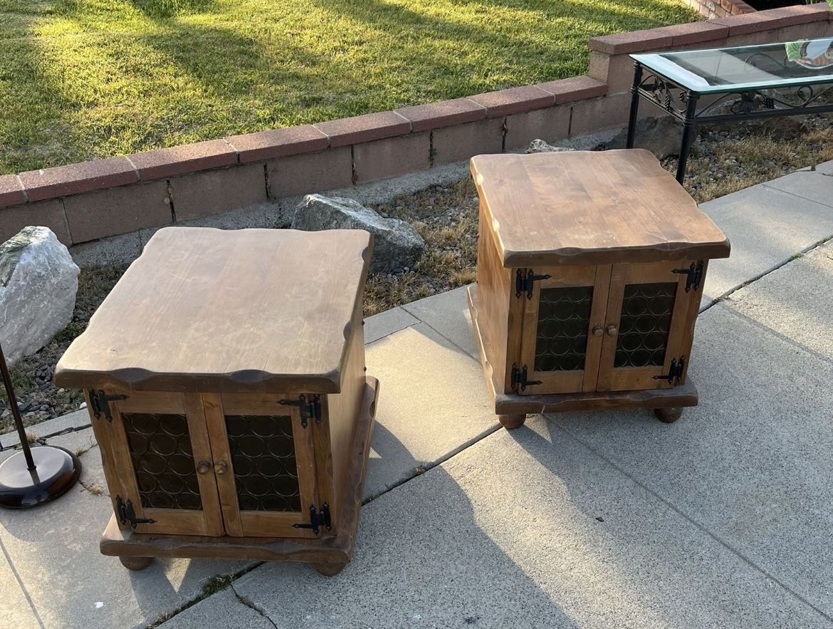Vintage Oak End Tables/ Night Stands