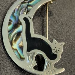 Alpaca (Mexican Silver) Brooch Pin Abalone Shell & Black Cat with Crescent Moon. Approximately 1-5/8” tall