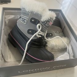 Practically New Toddler Size 10 Snow Boots 
