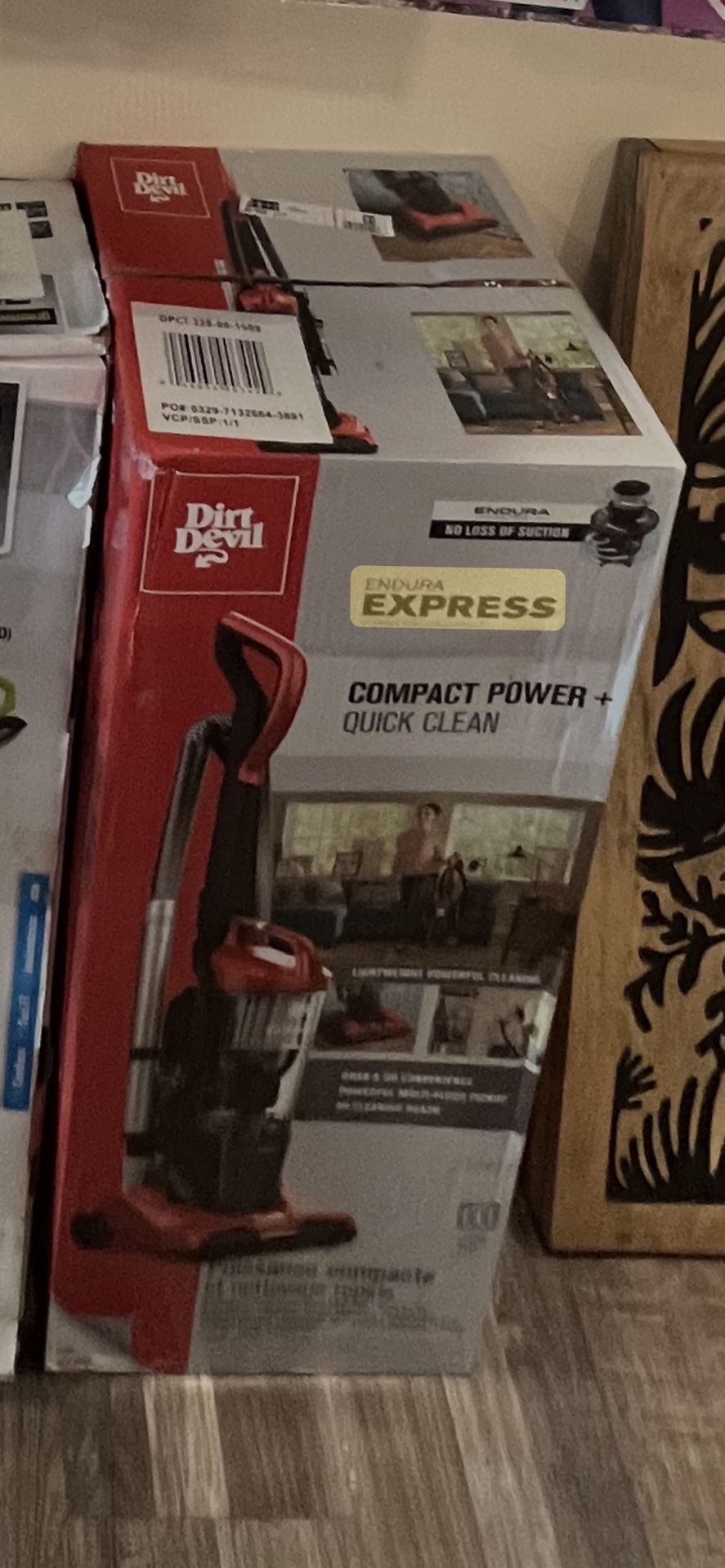 DirtDevil Endura Express Vacuum 