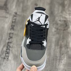 Jordan 4 Fear Pack 21