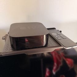 Apple TV 4K 1st Generation 