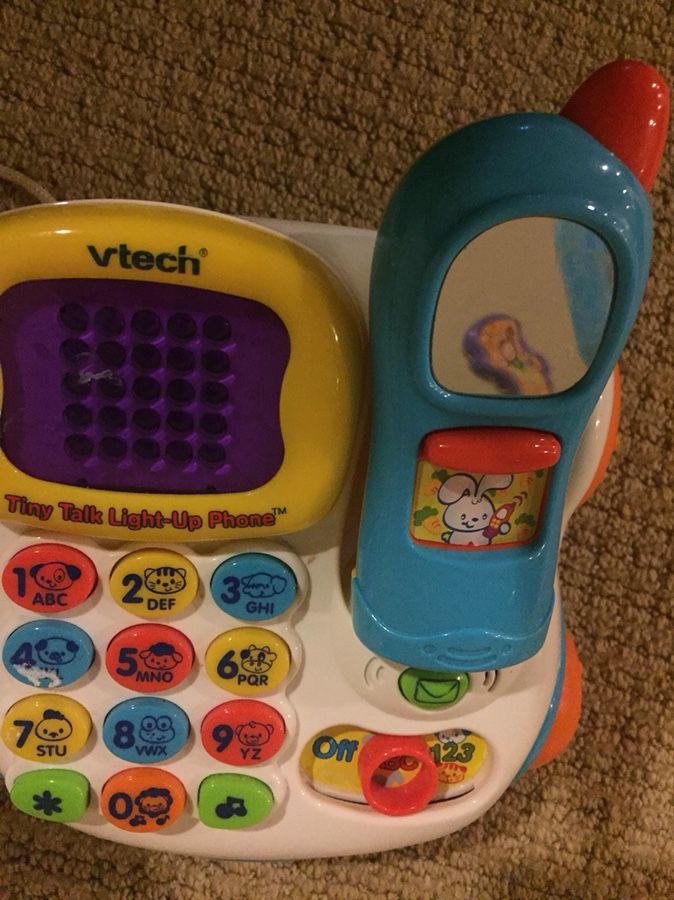 Vtech tiny talk light up phone