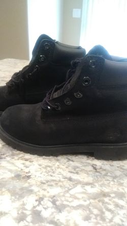 Boys Size 4.5 Timberlands