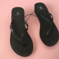 Black Sandals , Size 6
