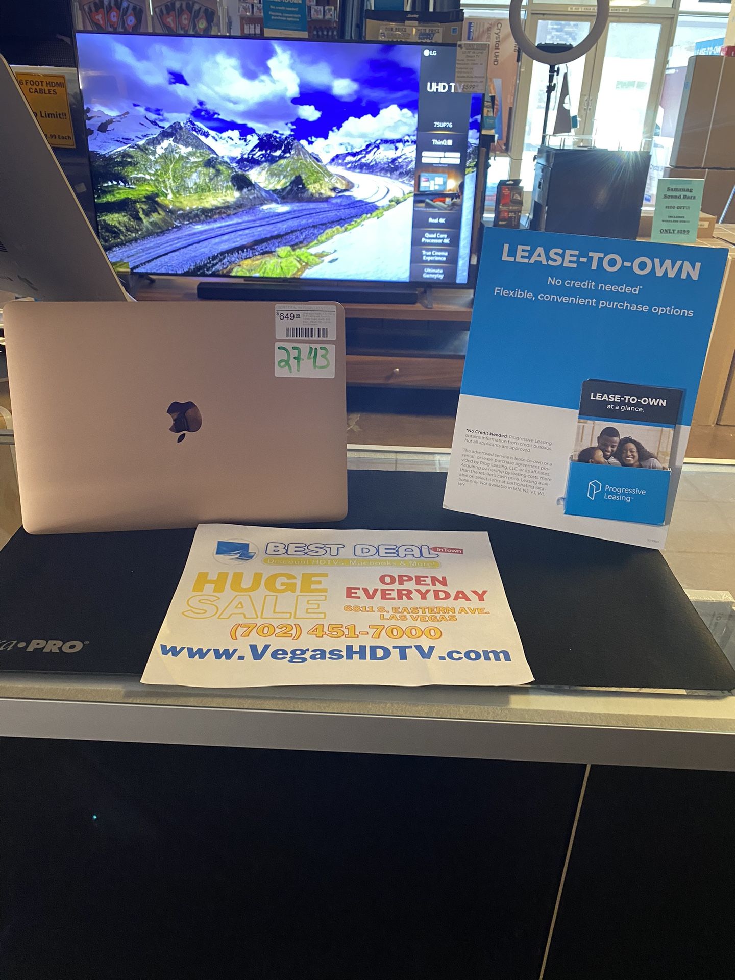 13” MacBook Air 1.6 i5 256GB SSD 8GB of RAM 2018 Laptops & Netbooks