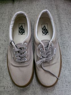 Gray/ Tan Vans Sneakers – Men’s Size 8 / Women’s Size 9.5