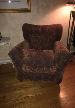 Accent chair