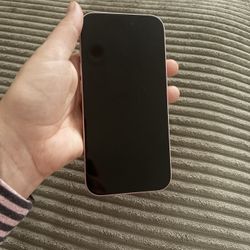 iPhone 15 128GB