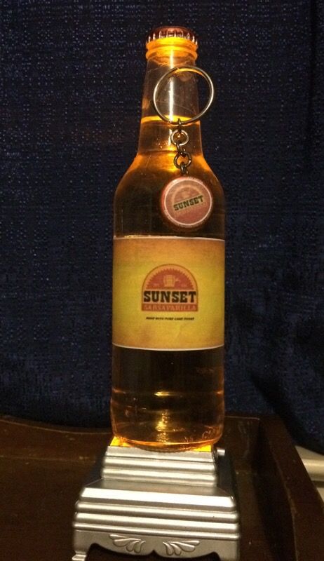 Fallout New Vegas Sunset sarsaparilla bottle