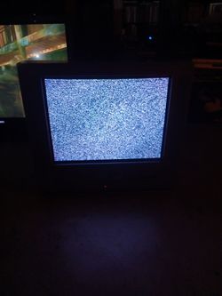 For sale Orion 2004 old school TV . Please see pictures for more details.