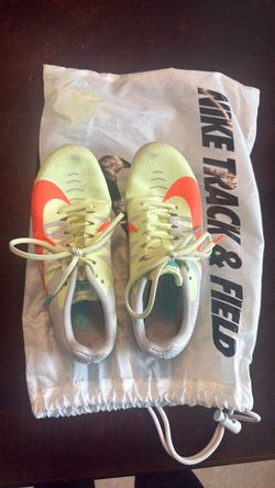 NIKE track spikes-size 5.5