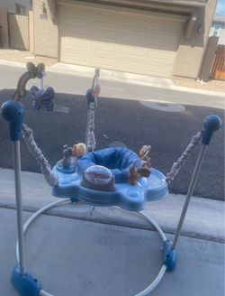 Baby bouncer