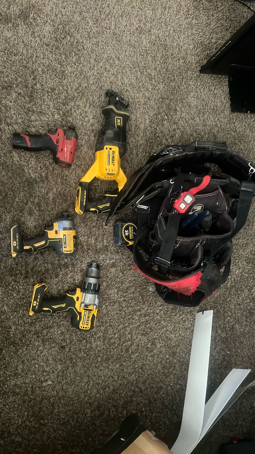READ DESCRIPTION ///Gator back Work Belt ,tools , Dewalt Xr Saw ,xr Impact ,xr Hammer Drill