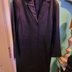 Black Leather Trench Coat..New Port News Style..size Large Womens..New