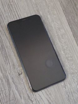 iPhone 11 Pro Max 256GB UNLOCKED - Great Condition