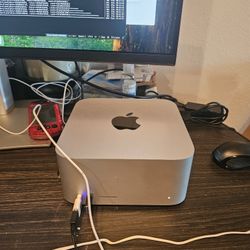 Mac Studio M2 Max