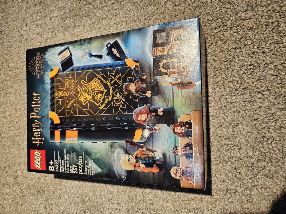 Lego 76397 Harry Potter Defense Against The Dark Arts Class