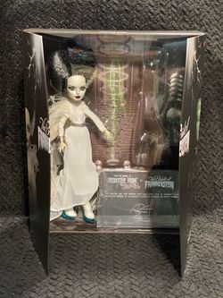 Monster High Bride of Frankenstein Bride Only