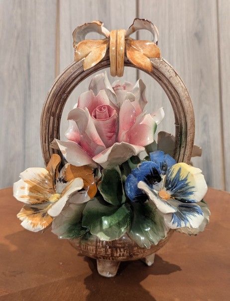 Vintage Capdomonte Porcelain Flower