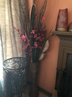 custom plant decor
