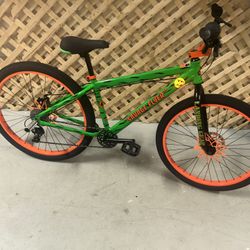 Se Savage Flyer (negotiable on price)