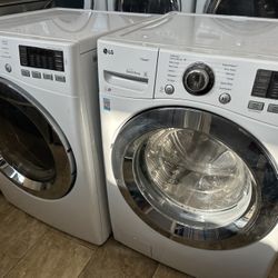 Lg Washer & Electric Dryer Set -*We Finance 