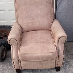 Very Comfortable Fabric Pushback Recliner