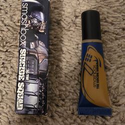 smashbox the suicide squad always on cream shadow  blood sport