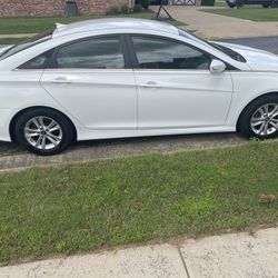 2014 Hyundai Sonata GLS Sedan 4D