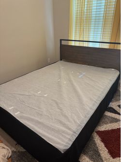 Queen size bed with metal box spring