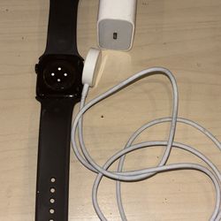 Apple Watch Series 8, Black 41MM