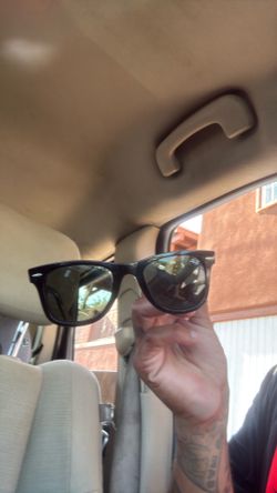 Raybans wayfar