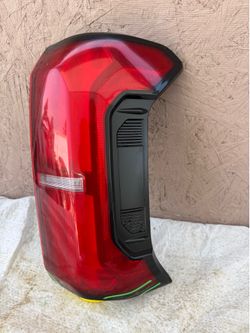 2024-2026 TOYOTA TACOMA PASSENGER SIDE - RIGHT SIDE TAIL LIGHT OEM