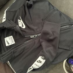Nike Dry Fit Zipper Jacket 