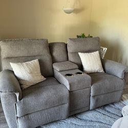 LAZY BOY COUCHES 