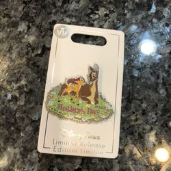 Disney Parks Trading Pin Mothers Day 2022 Bambi Pin.  Limited Release Edition Limiter.  Brand New On Original Card 