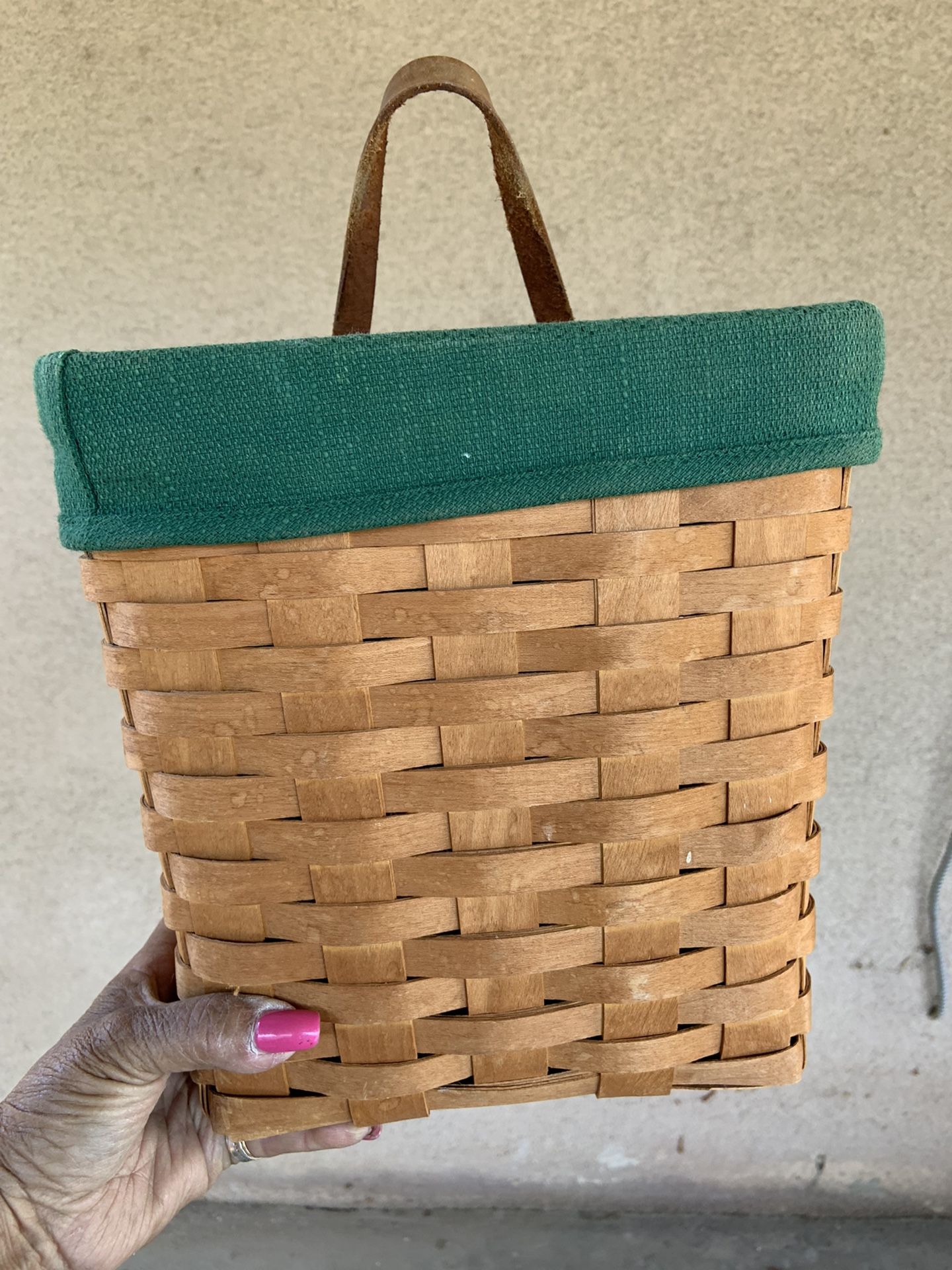 LONGABERGER HANGING BASKET  WITH LEATHER STRAP