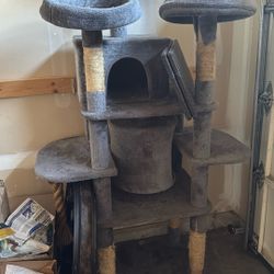 Free Cat Tree