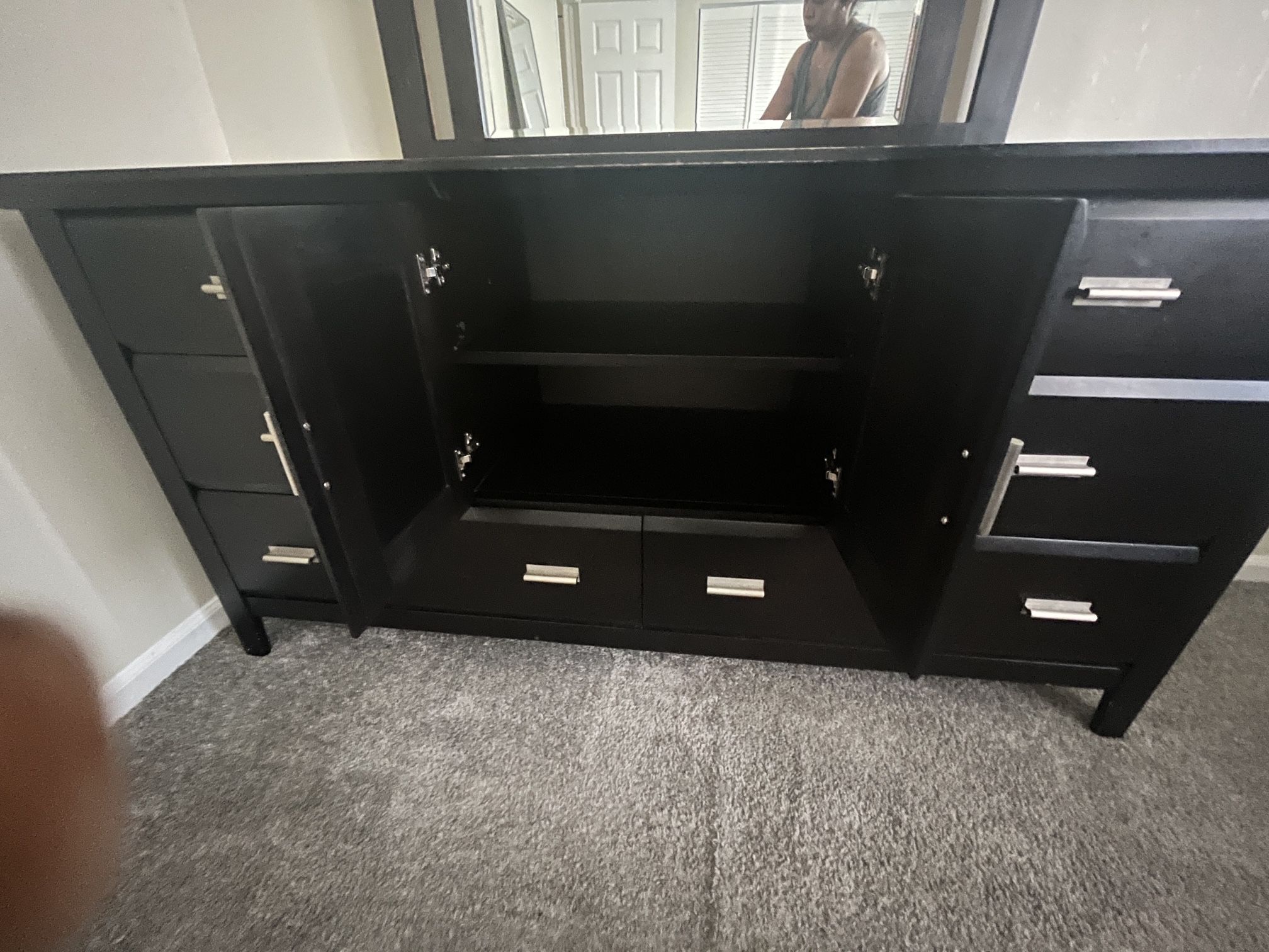 6 Piece Bedroom Set