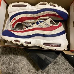 🔥🔥 AIR MAX 95🔥🔥 (SIZE 13)