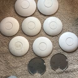 Ubiquiti access points - lot Of 8