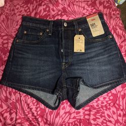 Levi Shorts